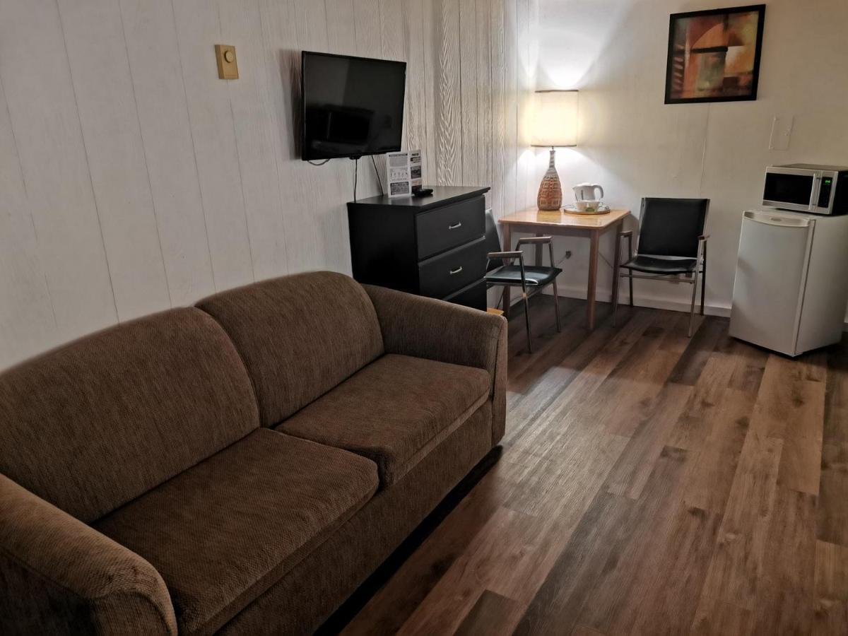 Motel The Cedars